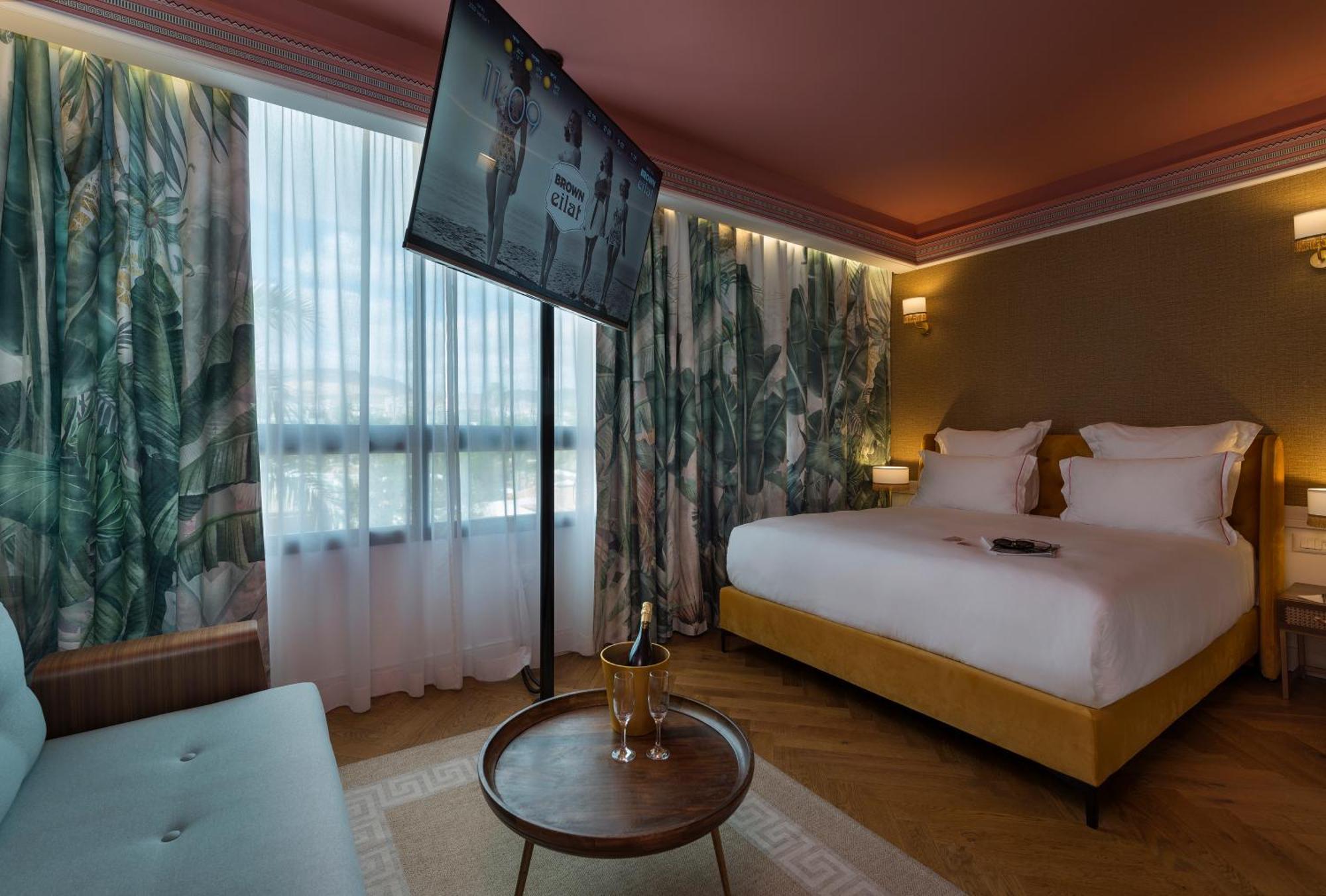 Brown Hotel