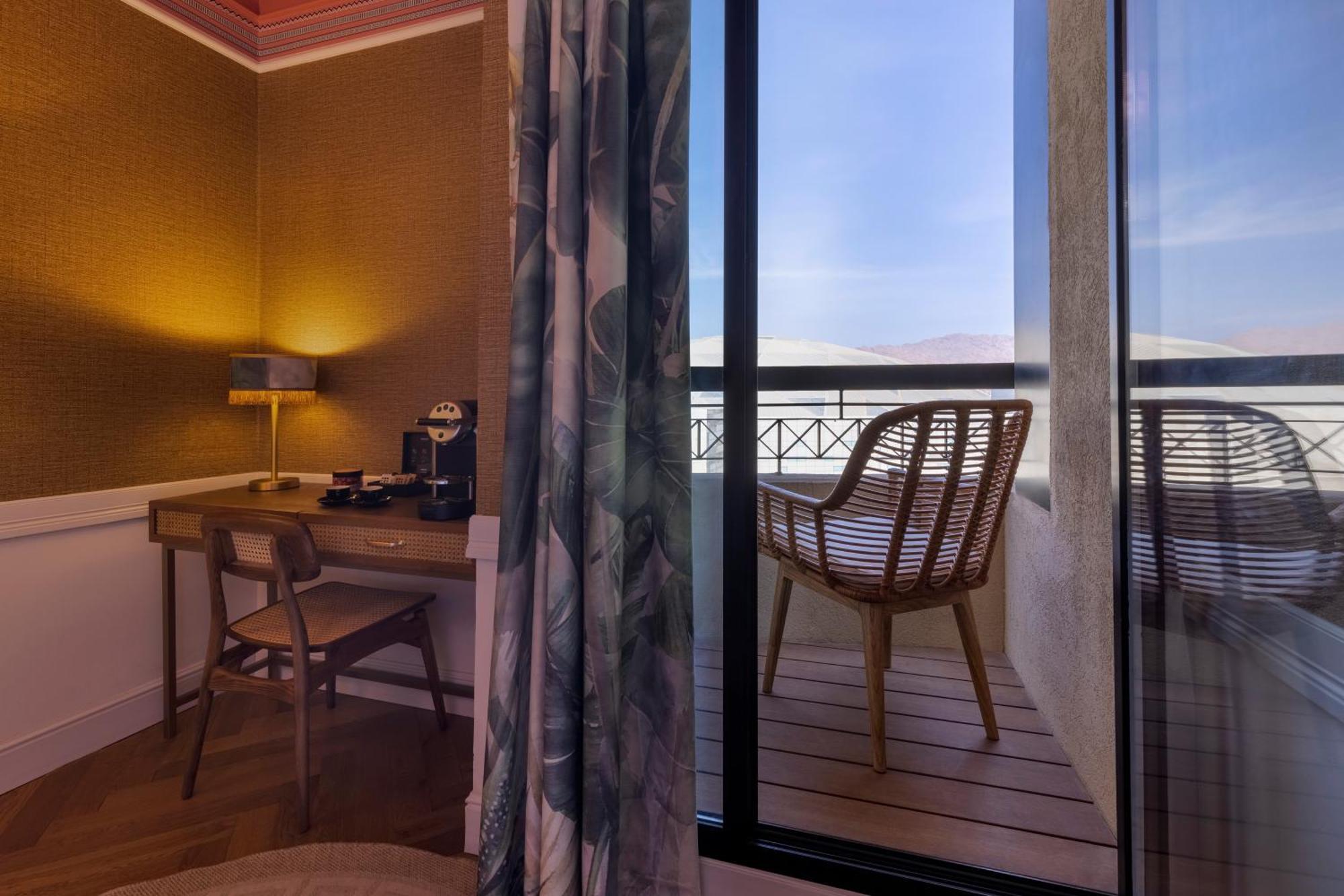 Brown Hotel 4*